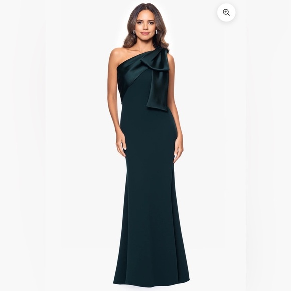 Betsy & AdamCARMELA" LONG SCUBA CREPE DRESS WITH SATIN BOW size 12 - Picture 1 of 14